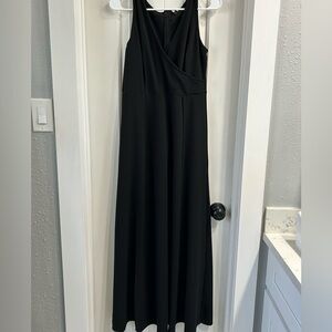 Elegant Black Maxi Dress